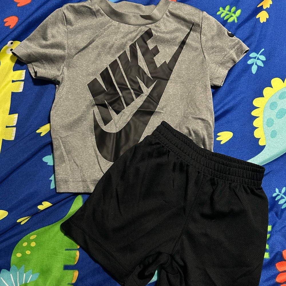 Nike Gray and Black Kids' Outfit